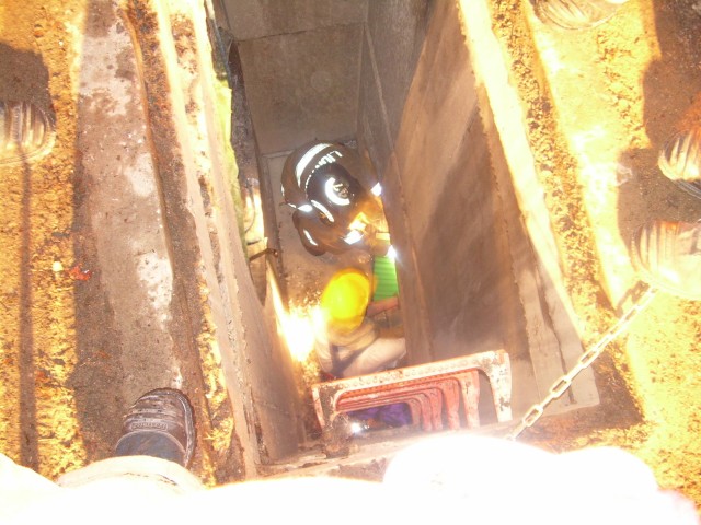 Confined space drill 11-09-2006.